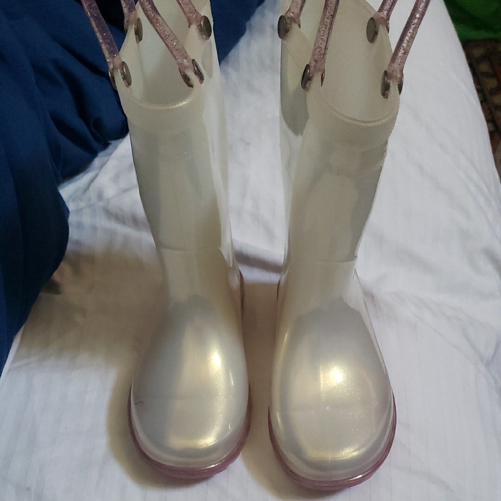 Girls LIGHT UP HEEL Western Chief Cream and Pink Rain Boots
